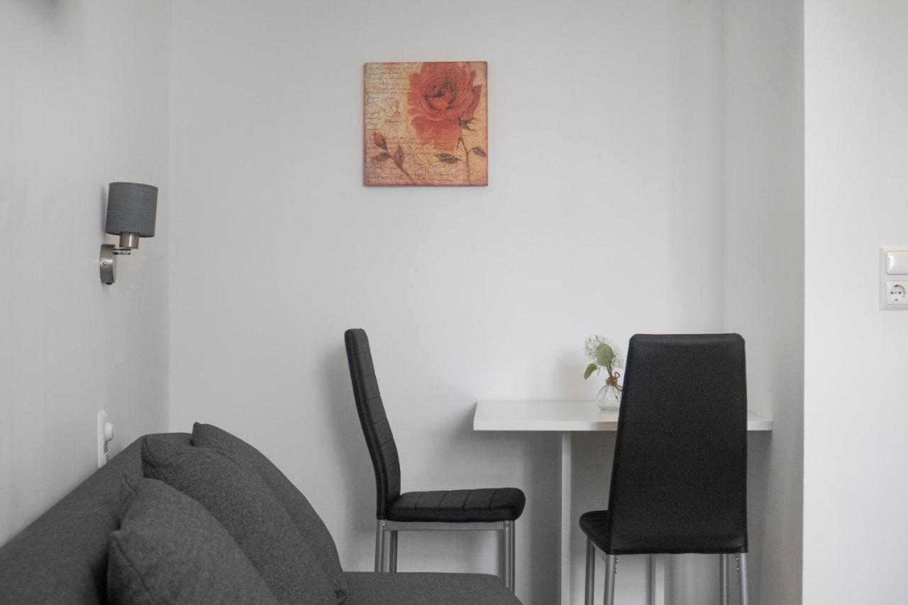 Superb 7br Shared Apartment- Near Hauptbahnhof * Wenen