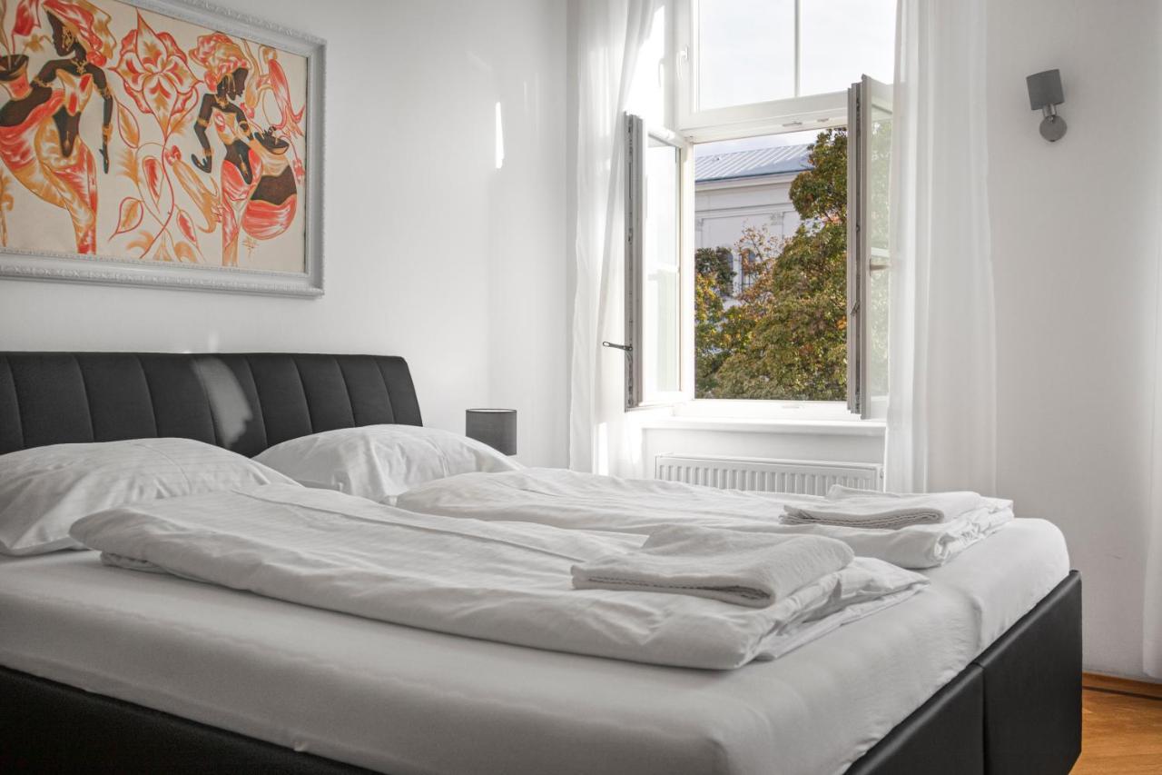 Appartement Superb 7br Shared Apartment- Near Hauptbahnhof Wenen